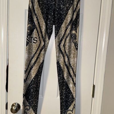 Ladies size med New Orleans Saints leggings 24x29. Spandex -9 Inch Rise